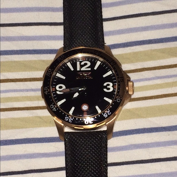 INVICTA  Watch
