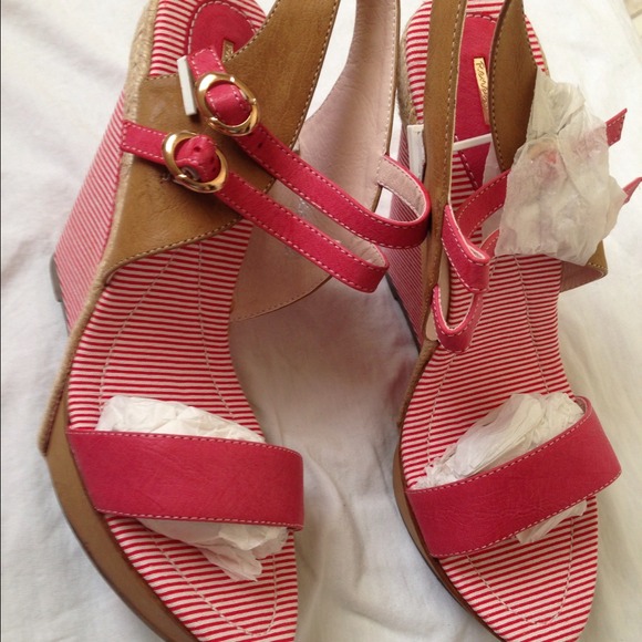Stylish Red & White Stripe Wedge Sandals.