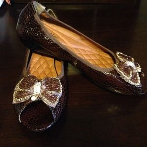 Brand new! Tory Klein peep toe shoe