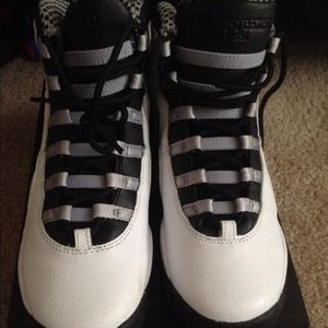 Jordan Retro 10