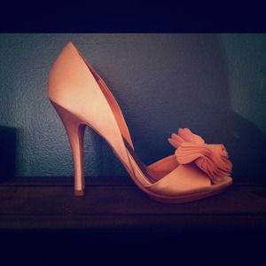 Badgley Mischka Randall Open-Toe Pump