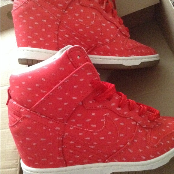 Nike wedge sneakers