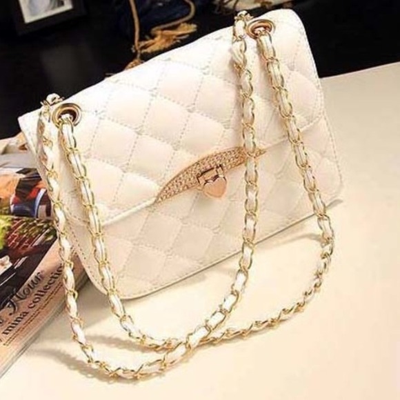 💕Quilted heart small shoulder bag💕