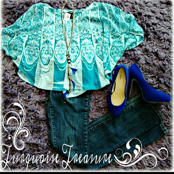 Turquoise Tribal top NWT