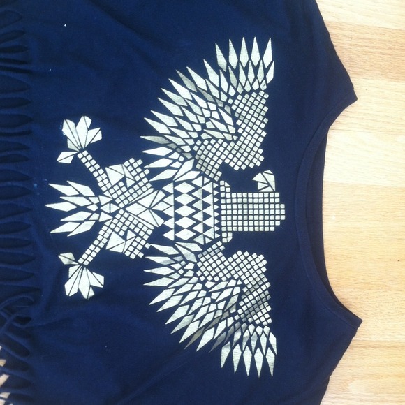 Black and gold tasseled shirt - Picture 3 of 3