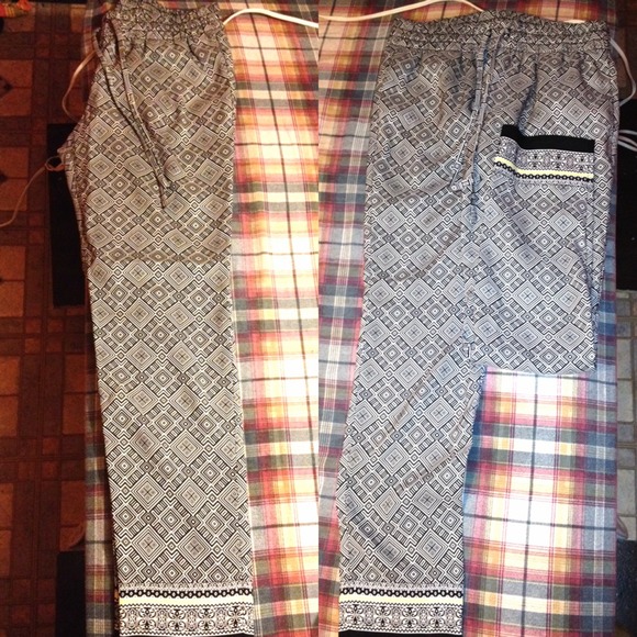 STRAIGHT LEG Drawstring Aztec print pants. Sz S - Picture 1 of 4