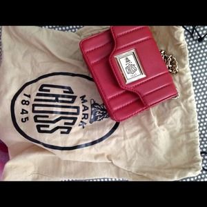 Small red mark cross bag