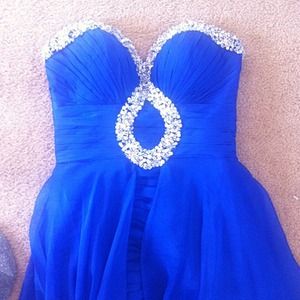 SOLD 🚫Mac Duggal prom/pageant high low- size 0