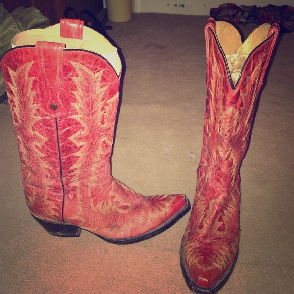 Red corral mid calf cowboy boots