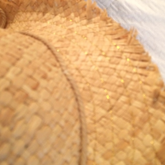 Straw fedora - Picture 2 of 2