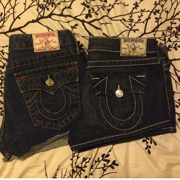 Size 28 authentic TR shorts