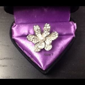 Guess Flower Bling Ring