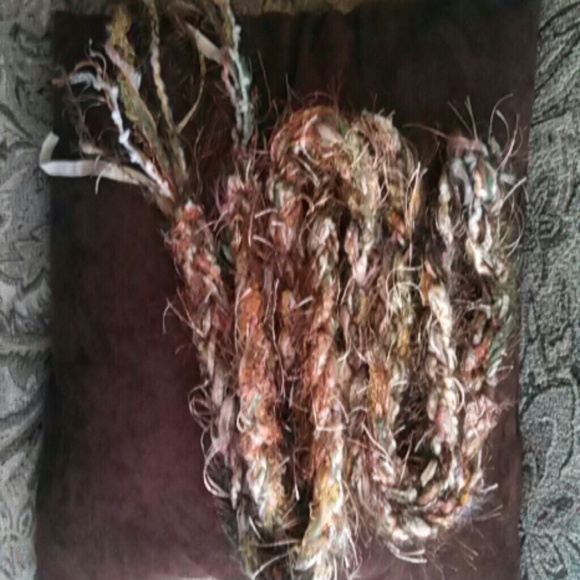 Accessories - Handmade scarf