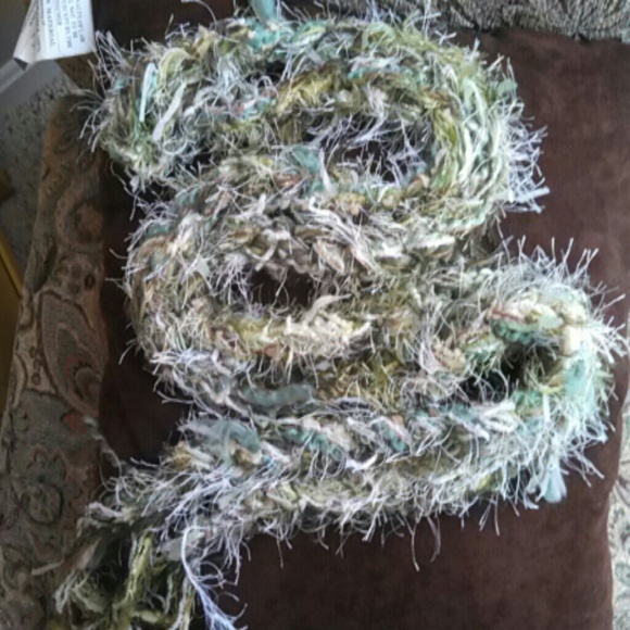 Accessories - Beautiful handmade scarf