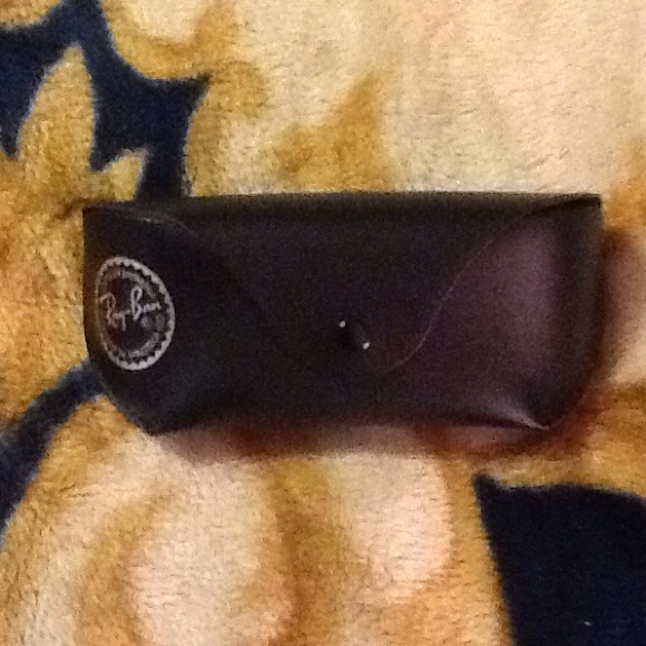 Ray-Ban case