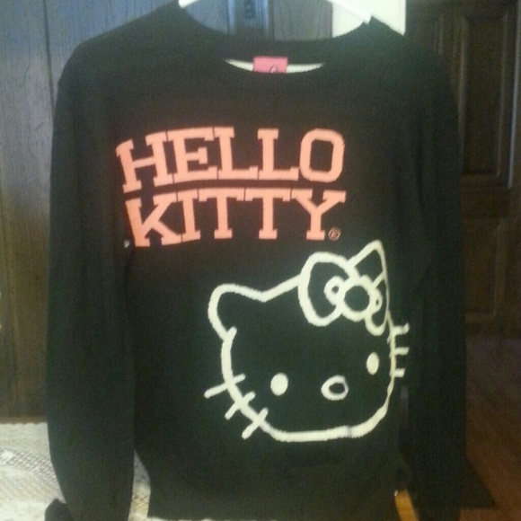 NWOT Hello kitty pullover sweater