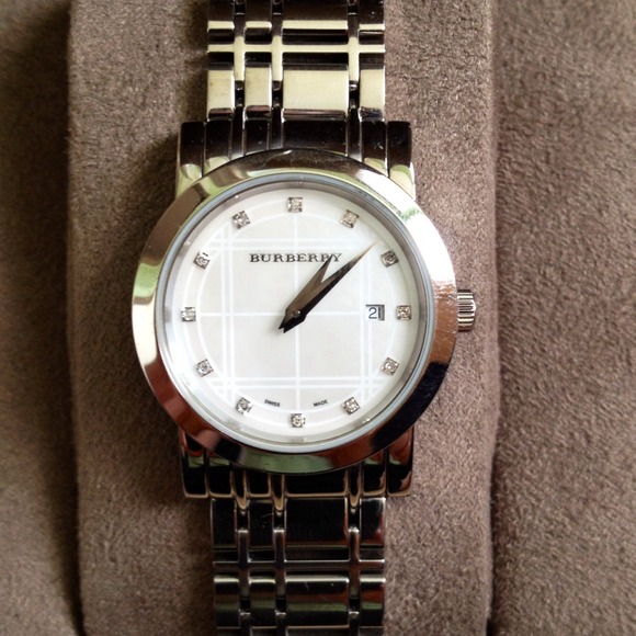 BURBERRY LADIES DIAMOND WATCH