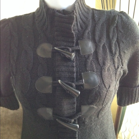 βSOLD IN BUNDLEβLong Black Sweater w/ Horn Button - Picture 2 of 2