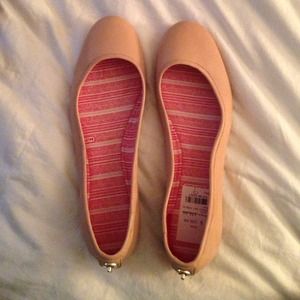 Nude colored Coach flats size 9