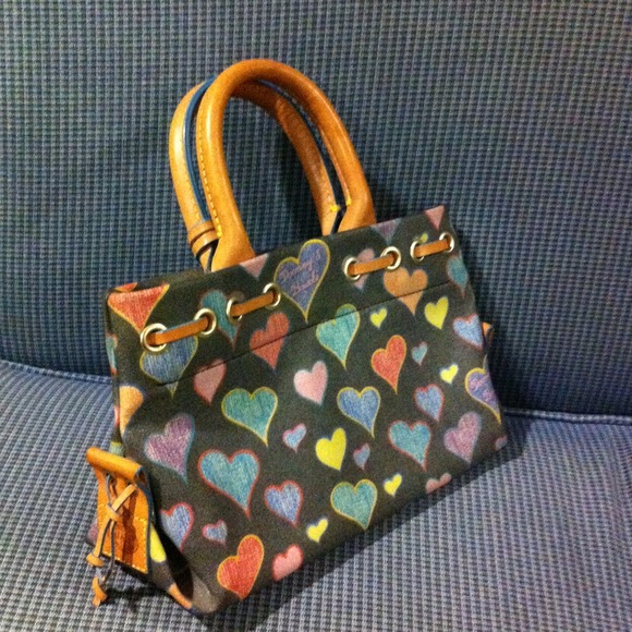 Dooney and Bourke Bag - Picture 3 of 3