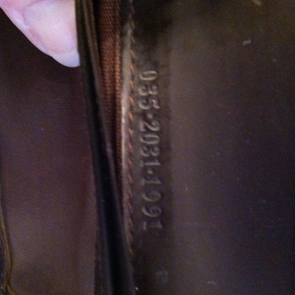 Auth. Gucci wallet, brown GG, gently preloved! - Picture 3 of 4