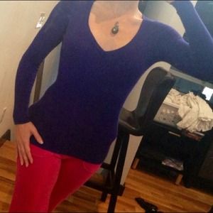 Victoria Secret Moda XS Vibrant Blue/Purple V Neck