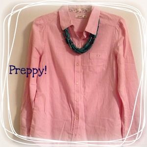 Size Medium Old Navy Button Down Shirt