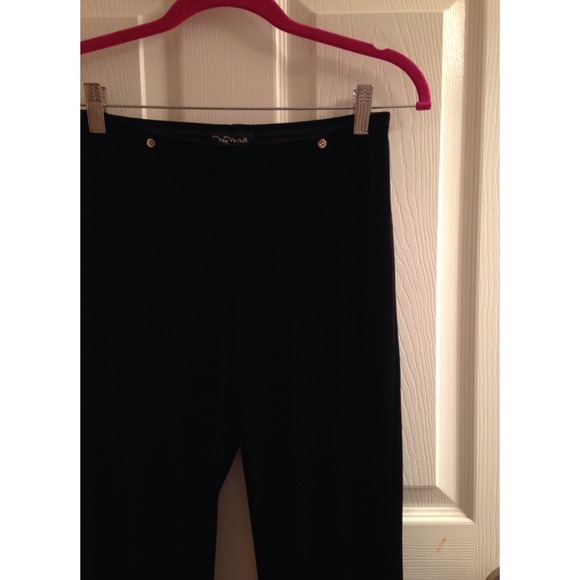 🔴SOLD🔴 - Picture 3 of 4