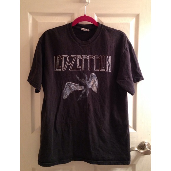 🍟Bundle🍟 Vntge Black Led Zeppelin & Depeche Node