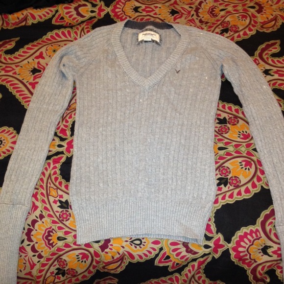 A.E. Sweater - Picture 2 of 2