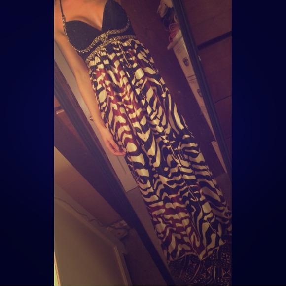 💗SOLD💗Beautiful print maxi