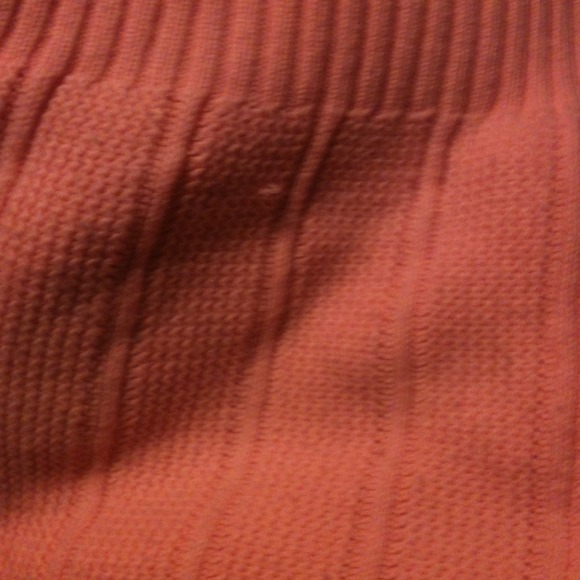 Pink sweater - Picture 4 of 4
