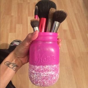 Custom Make-up brush holder