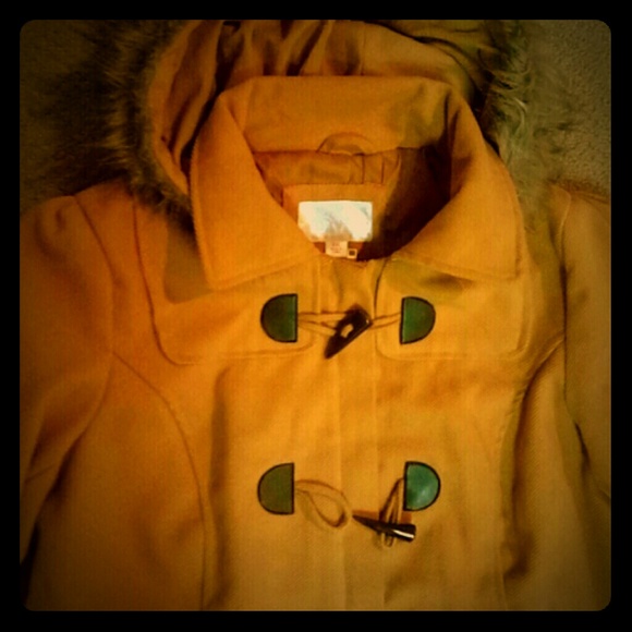 Zip up and button up fur hood dress coat - Picture 1 of 3