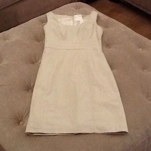 Sleeveless dress