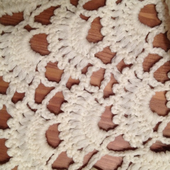 💥 Ivory lace-knit scarf - Picture 4 of 4