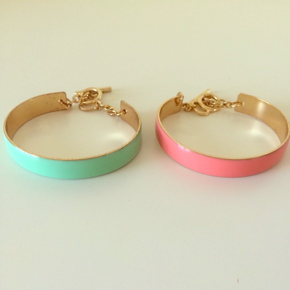 Pair of Pastels Bracelets - Picture 1 of 3