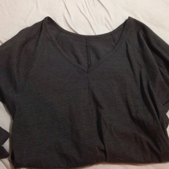 Gray off the shoulder long sleeve dress - Picture 3 of 4