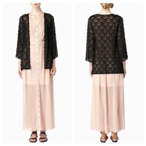 StyleMint Black Scalloped Lace Kimono Top