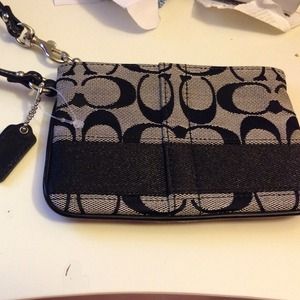 Brand new Coach wrist coin purse