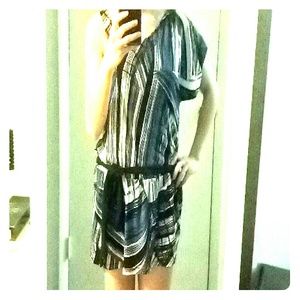 One shoulder top