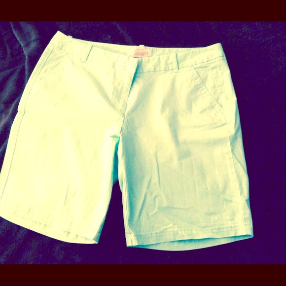 J. Crew Bermuda 9" long never worn