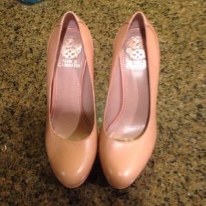 Only worn once! Vince Camuto shoes