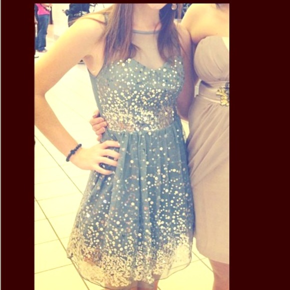Sparkly dress! Classy:)