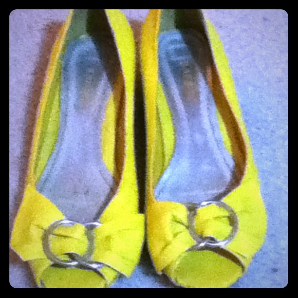 Bright & trendy shoes