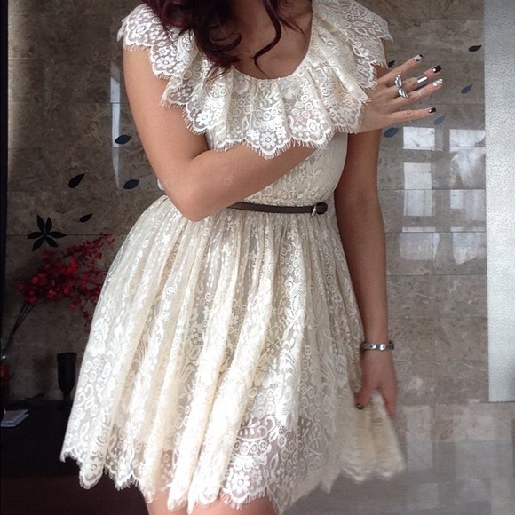 ๐นBUNDLED๐น๐3xHP๐โจ Romantic All Around Scallop - Picture 3 of 4