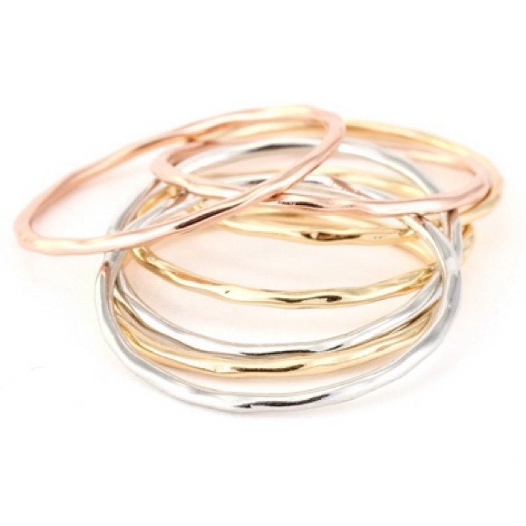 💥SOLD OUT💥 Lania Layer Rings - Picture 2 of 2