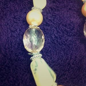 Necklace earring set