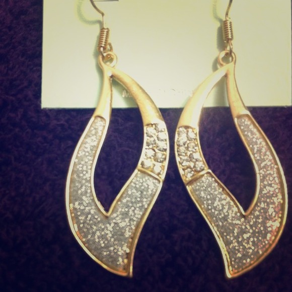 Unique earrings