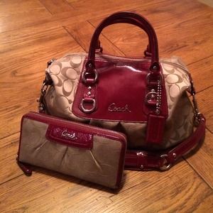 ON HOLD Authentic Coach Signature satchel